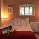 לינה וארוחת בוקר Papillon ולנסיה