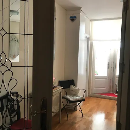 Papillon Bed & Breakfast *
